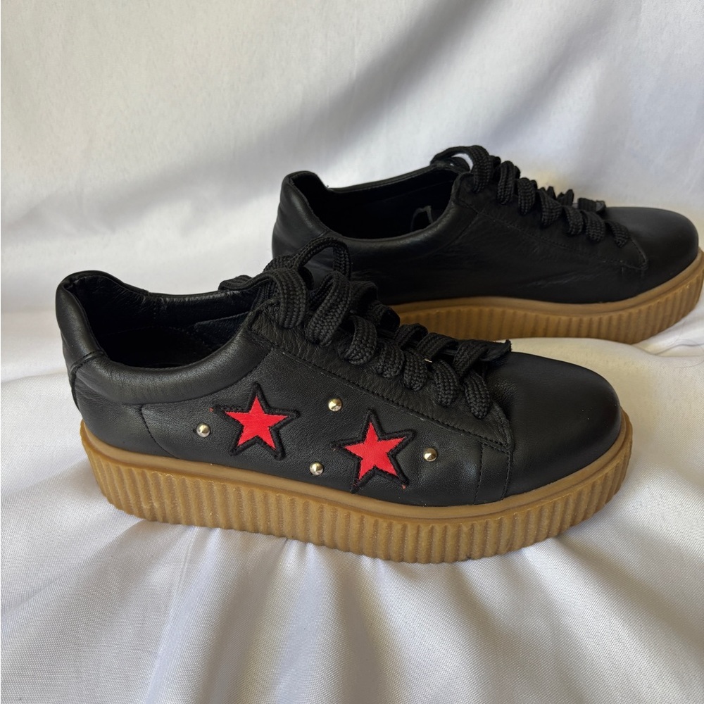 Black Sneakers with Red Stars and Gum Sole Size 6.5 EU 37